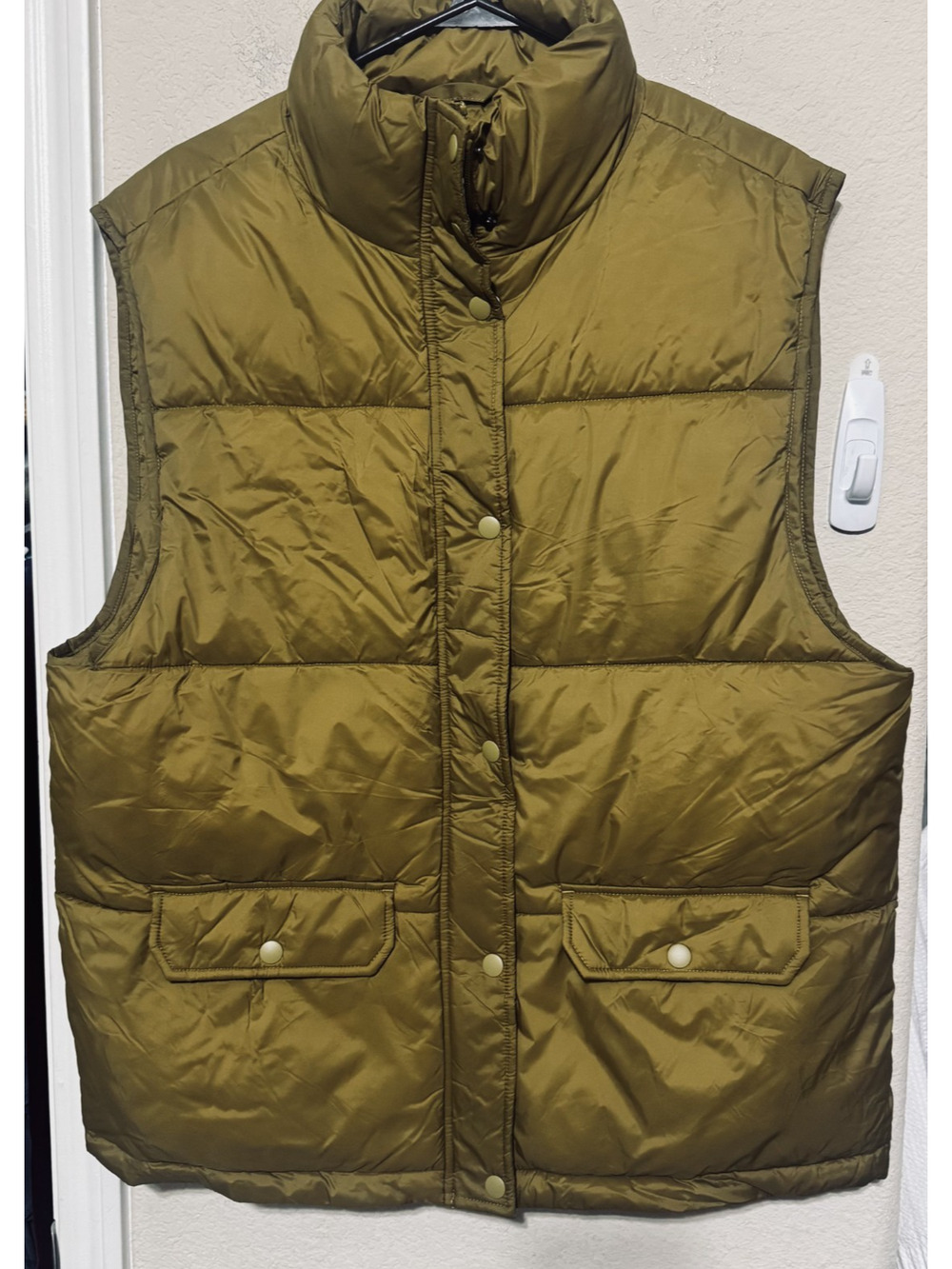 Offline by Aerie Puffer Vest Bronze Ochre Women's Size M Gorpcore‎ outdoors